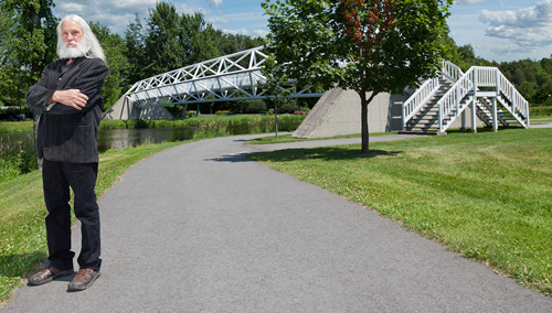 Passerelle Armand-Vaillancourt