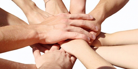 Je fais la différence! mains collaboration engagement solidarité participation citoyenne